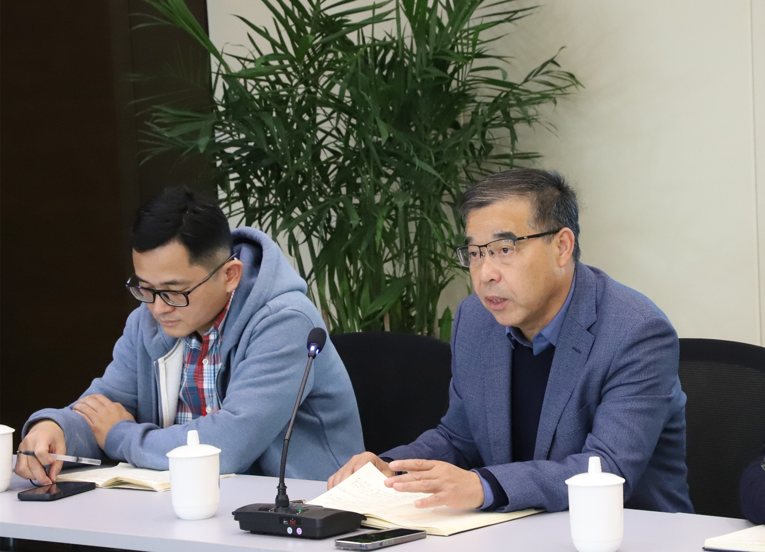 提增信心     守正出奇     控股公司召開(kāi)一季度業(yè)務(wù)分析會(huì )議(圖19)